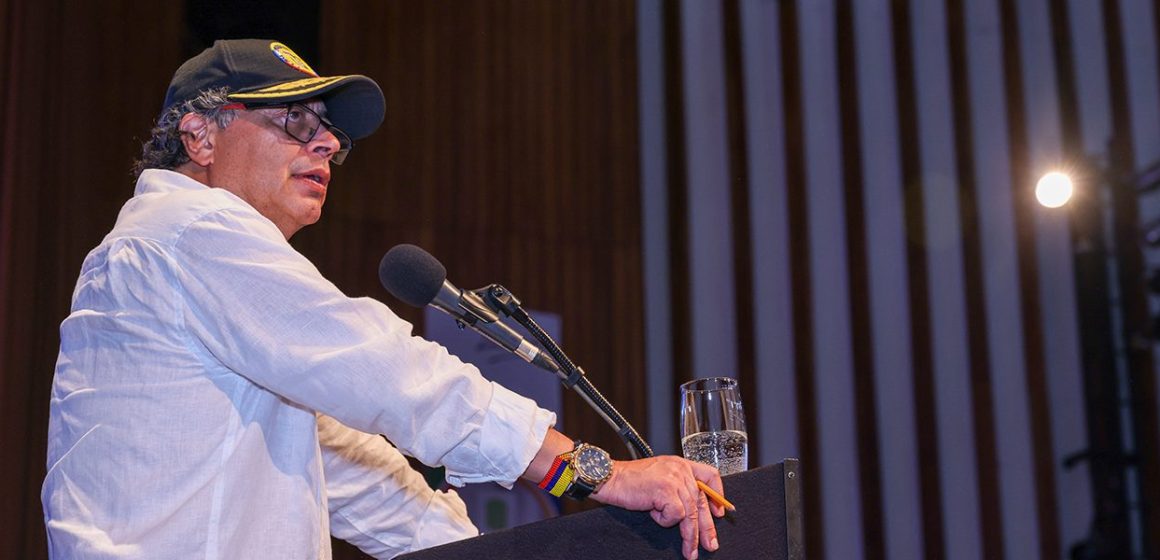 Constituyente no es para cambiar Constitución de 1991 ni para la reelección, señala presidente Petro 